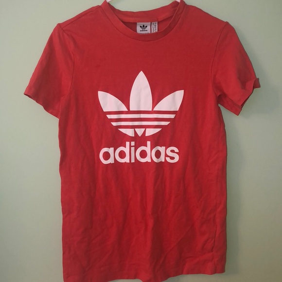 adidas Tops - 💖NWOT Adidas Tee